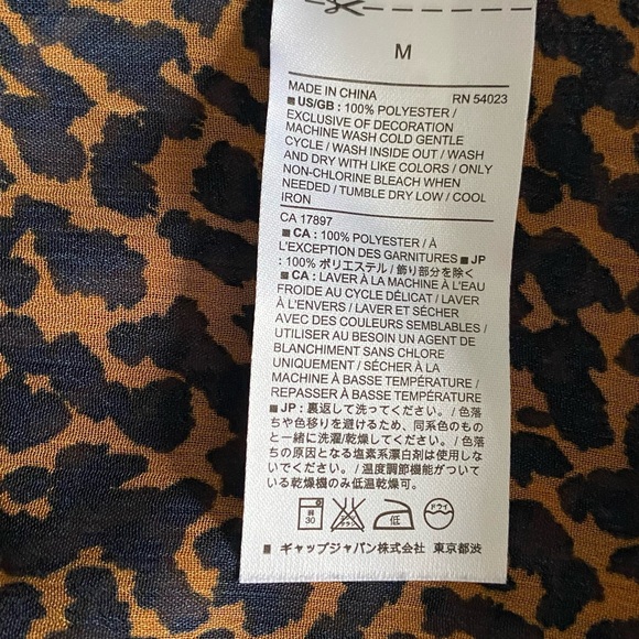 2/$40 Banana Republic Sheer Blouse - Picture 3 of 4